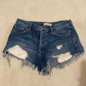 Free people jean shorts size 27